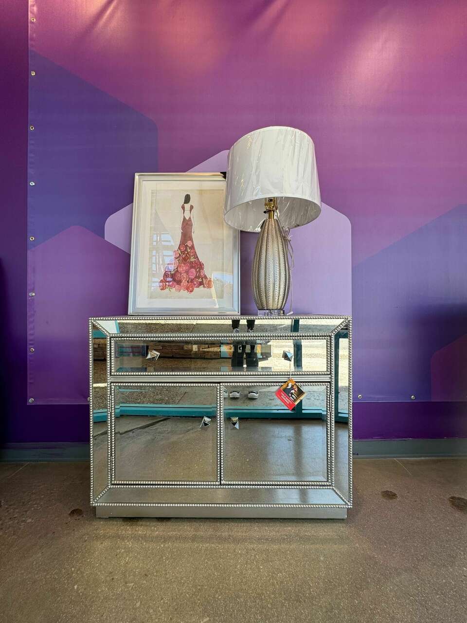 Wayfair brings sales at nearly half price to San Marcos