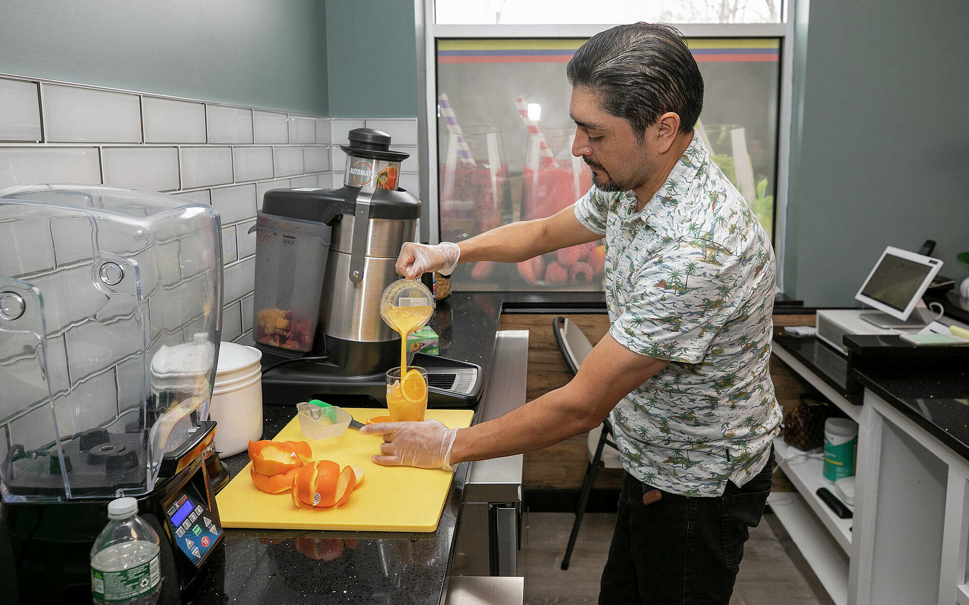 Ecuadorian deli, restaurant, juice bar opens at former Meriden Agway