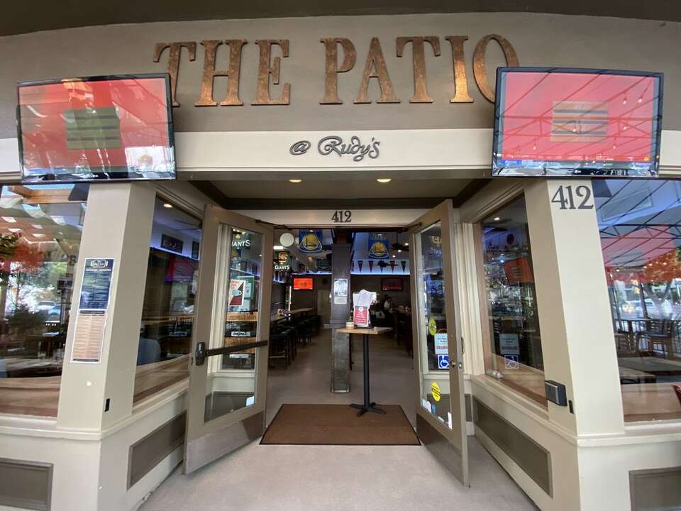 Packers host sad pep rally at Stanford bar ahead of 49ers playoff game