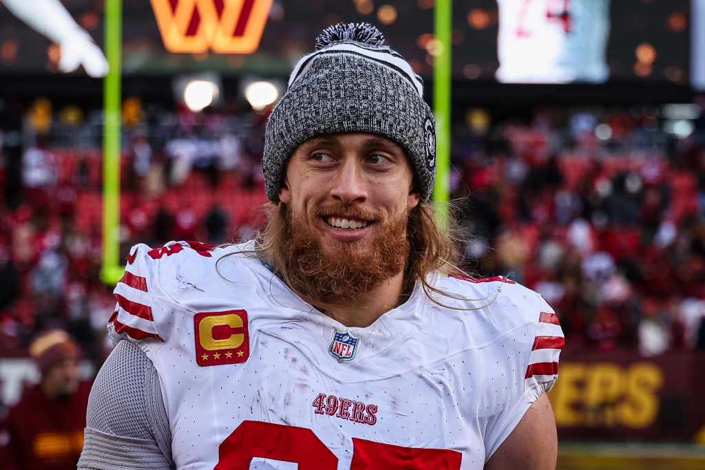 Fox accidentally shows 49ers' George Kittle making NSFW gesture