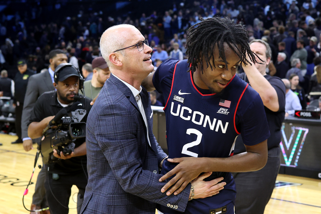 Tristen Newton Leads UConn Men's Basketball Team Over Villanova