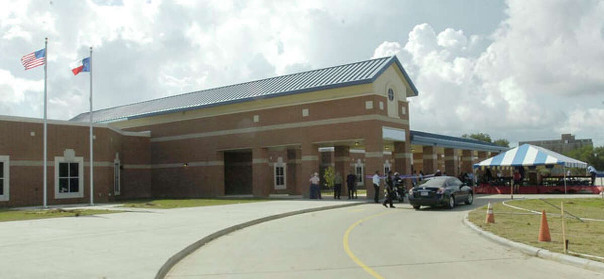 A look at the new Amelia Elementary School