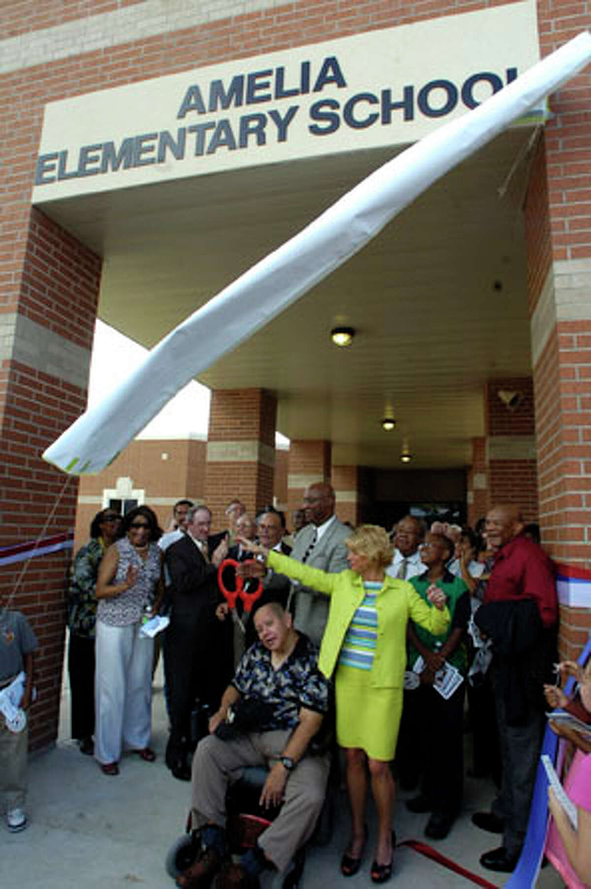 A look at the new Amelia Elementary School