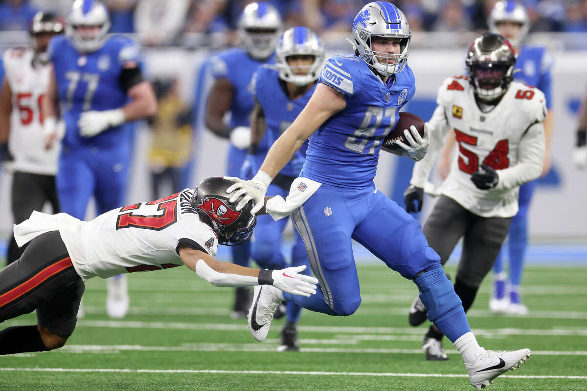 From Ford Field Detroit Lions Beat The Tampa Bay Buccaneers 31 23