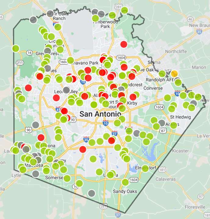 Texas roads, highways closed amid Flood Advisory