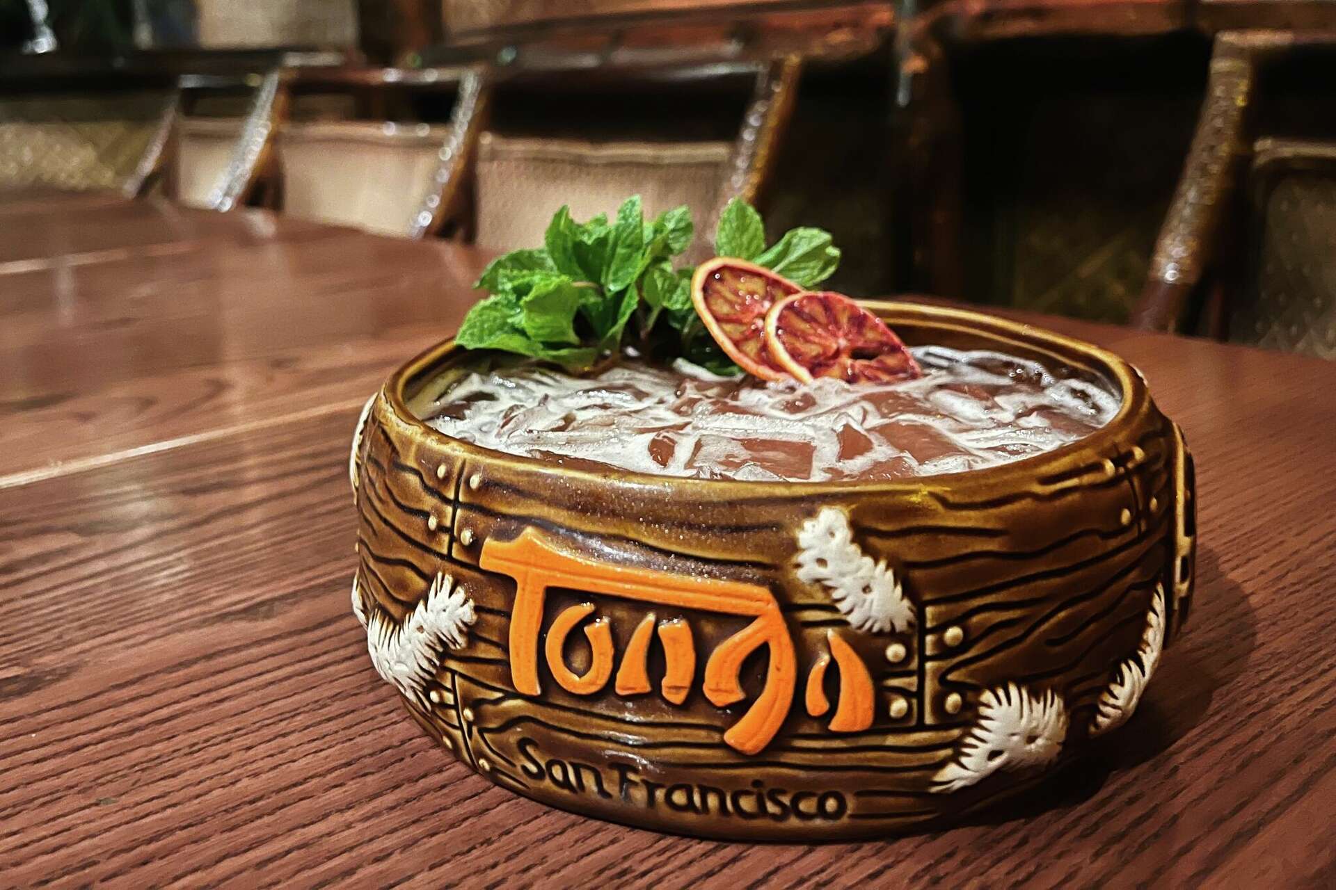 Hawaiiマグカップ ボウル フラガール TONGA ROOM Popular 79-year-old SF tiki bar makes major change