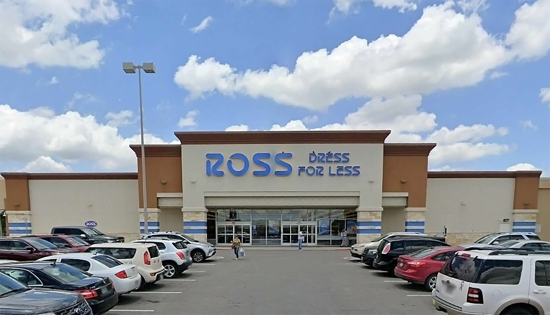 Suspected ‘flash mob’ theft at Ross Dress for Less sparks lawsuit