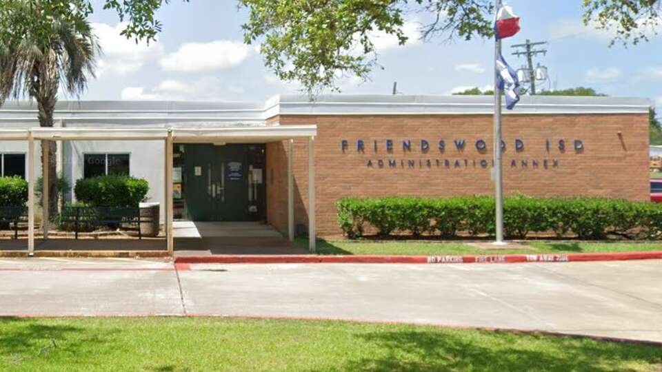 Friendswood ISD Administration Annex is located at  Annex is located at 402 Laurel Dr. in Friendswood.