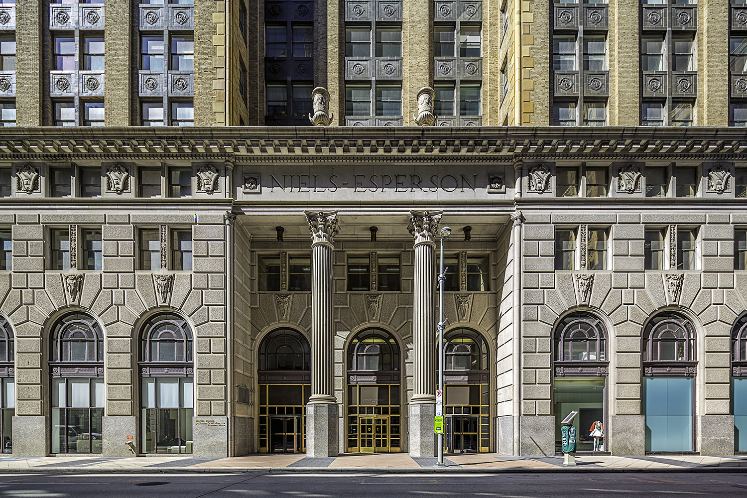 Houston landmark to be transformed into an indoor farm