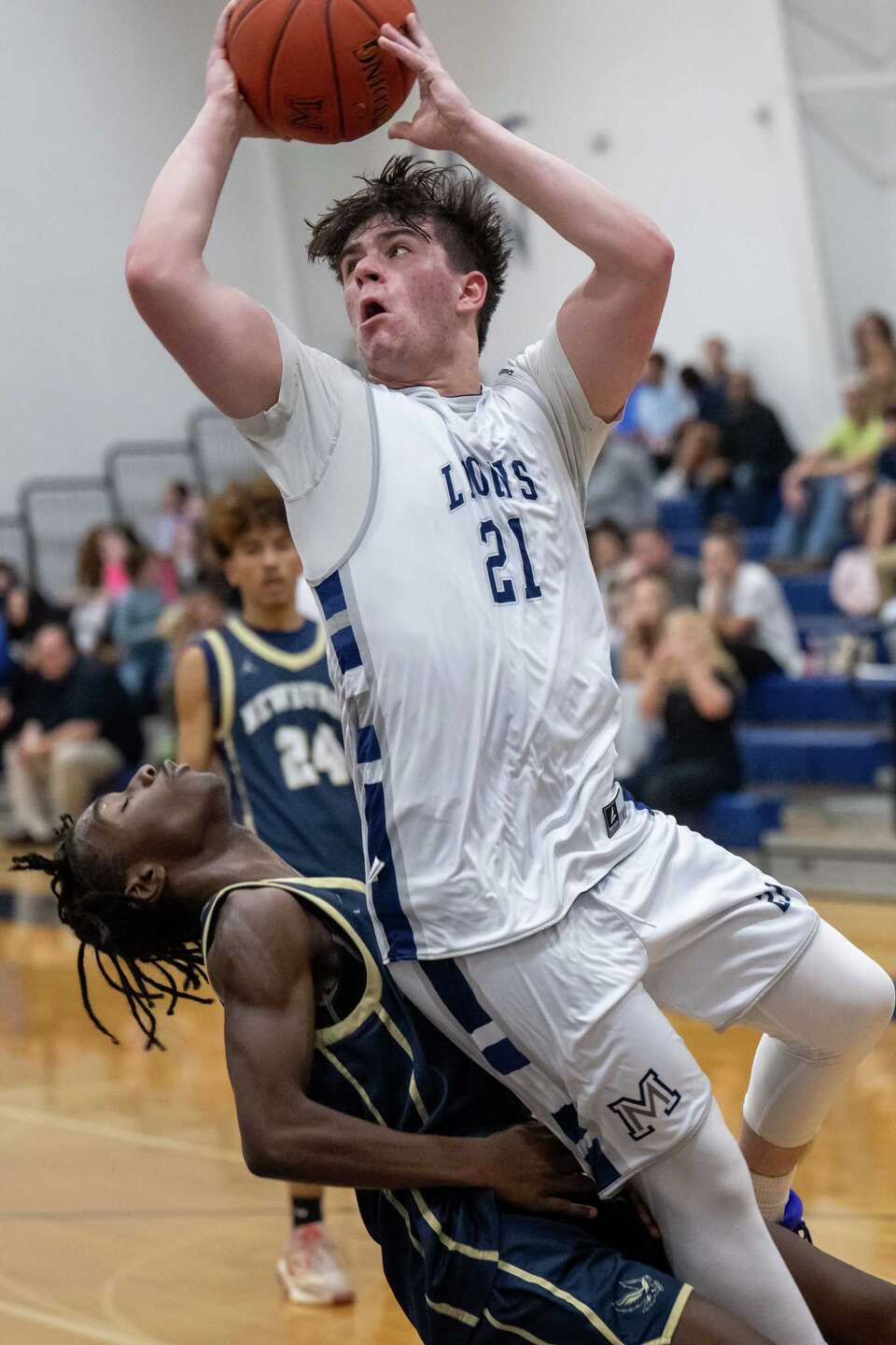 Allaround stellar play leads Mekeel Christian Academy to easy victory