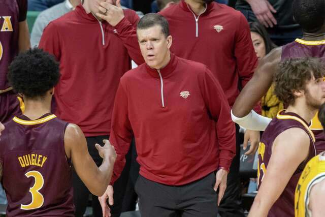 Iona men's basketball coach Tobin Anderson fired