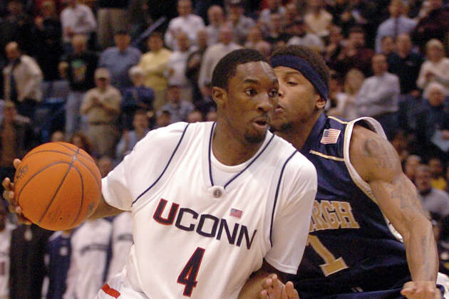 Huskies to honor Ben Gordon next month