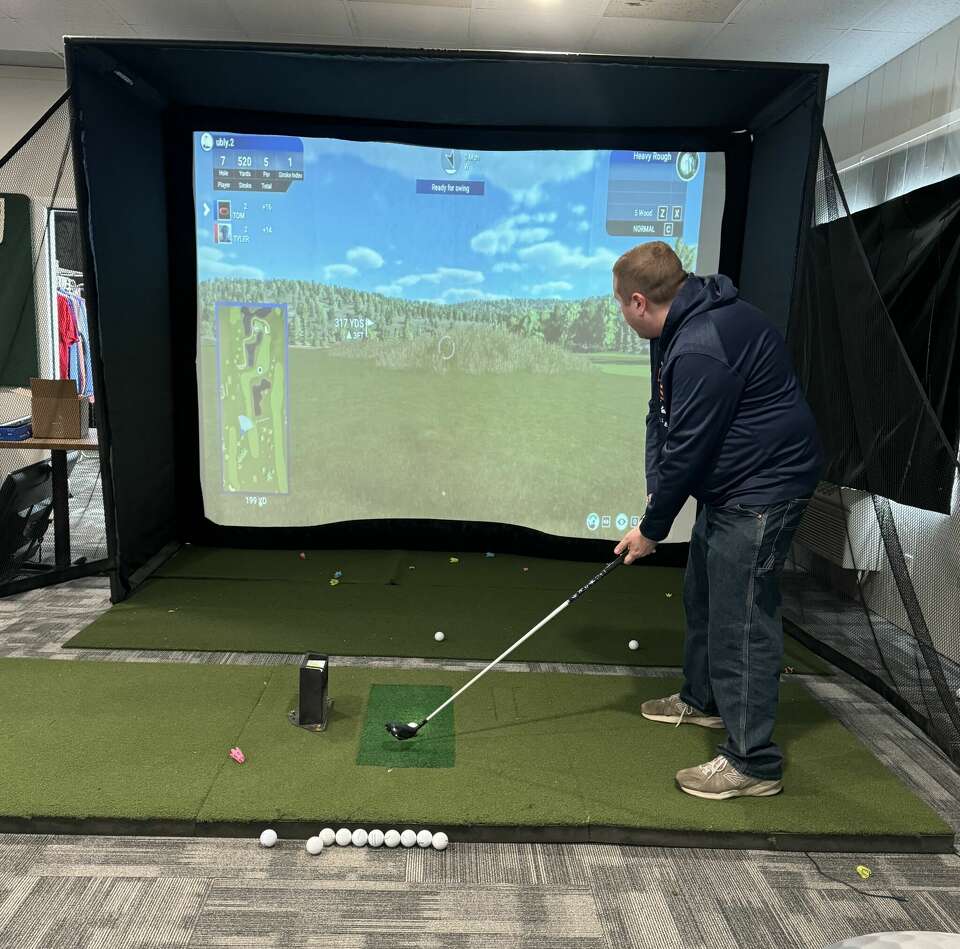 Ubly Heights Golf Simulator A Success For Community And Golfers