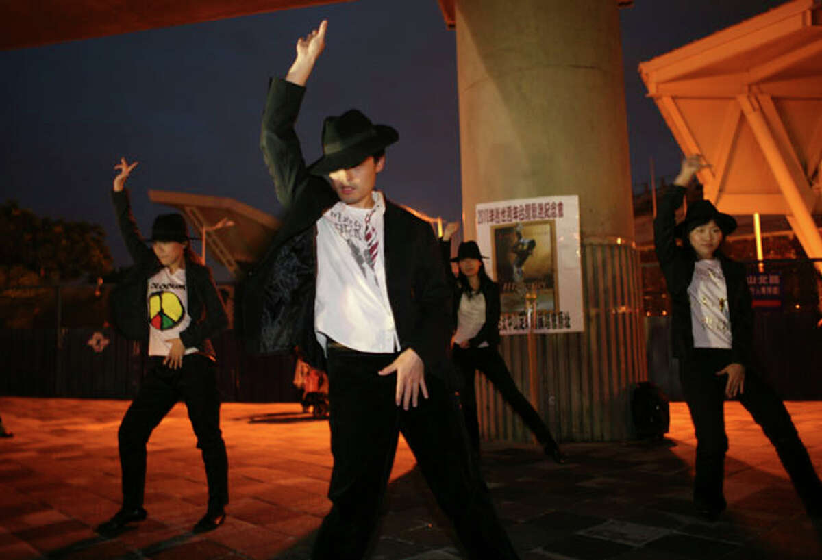 Remembering Michael Jackson one year later