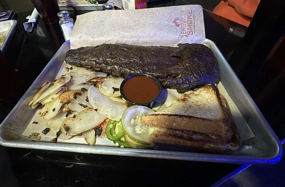 Lewisville Smoke brings topnotch smoked meats to Huron County