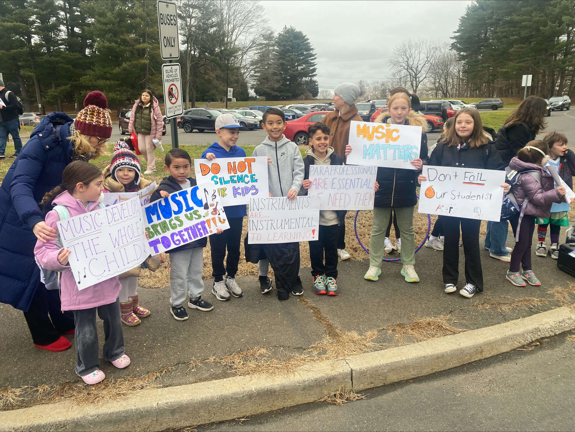 Stamford teachers at 5 schools, parents protest possible budget cuts