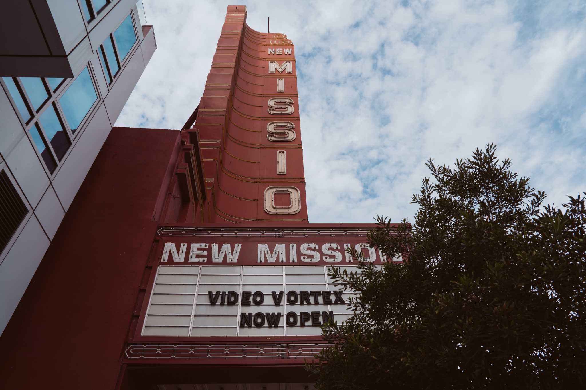 Sony Pictures acquires Alamo Drafthouse cinemas - Vimarsana News