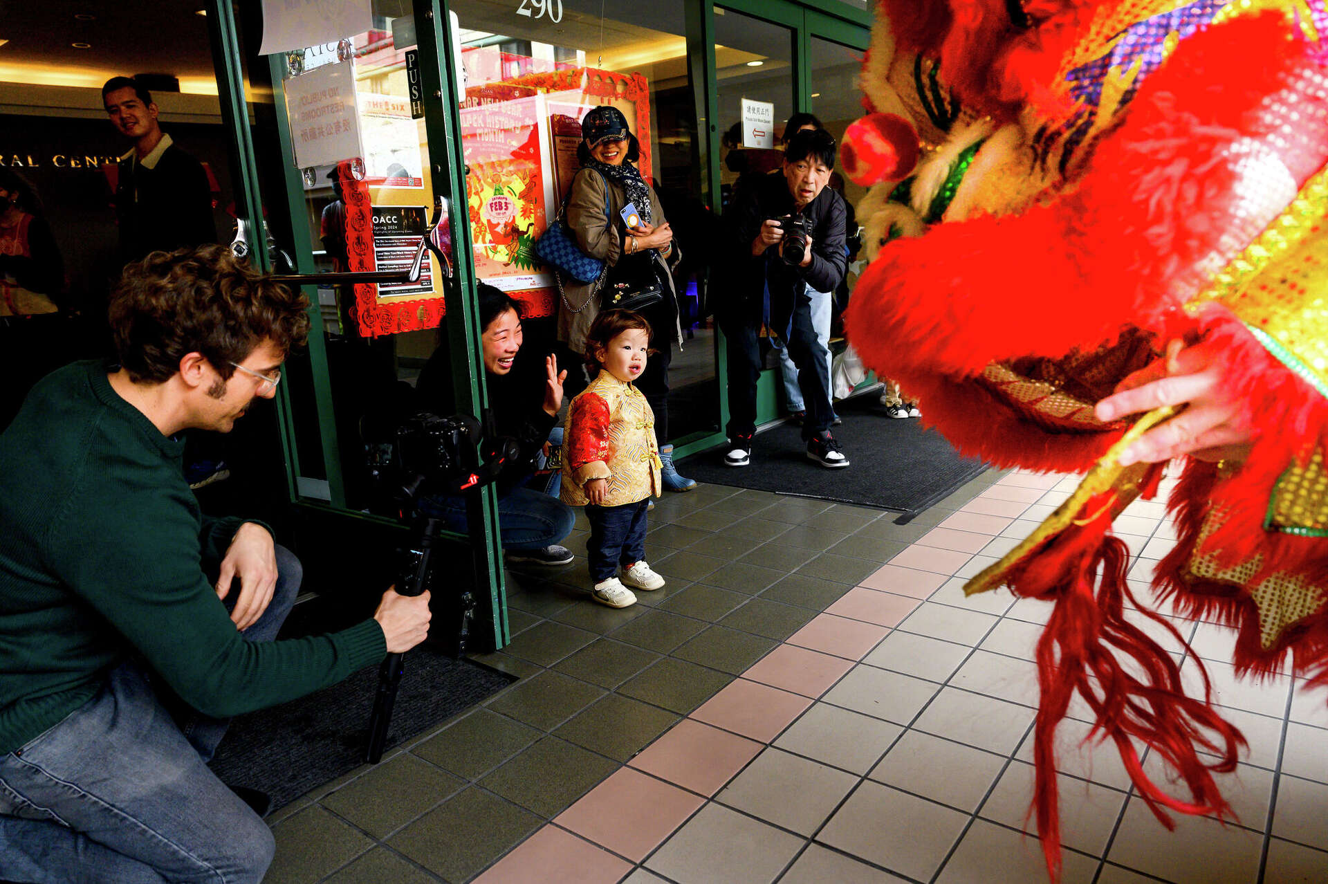 Oakland celebration combines Lunar New Year, Black History Month