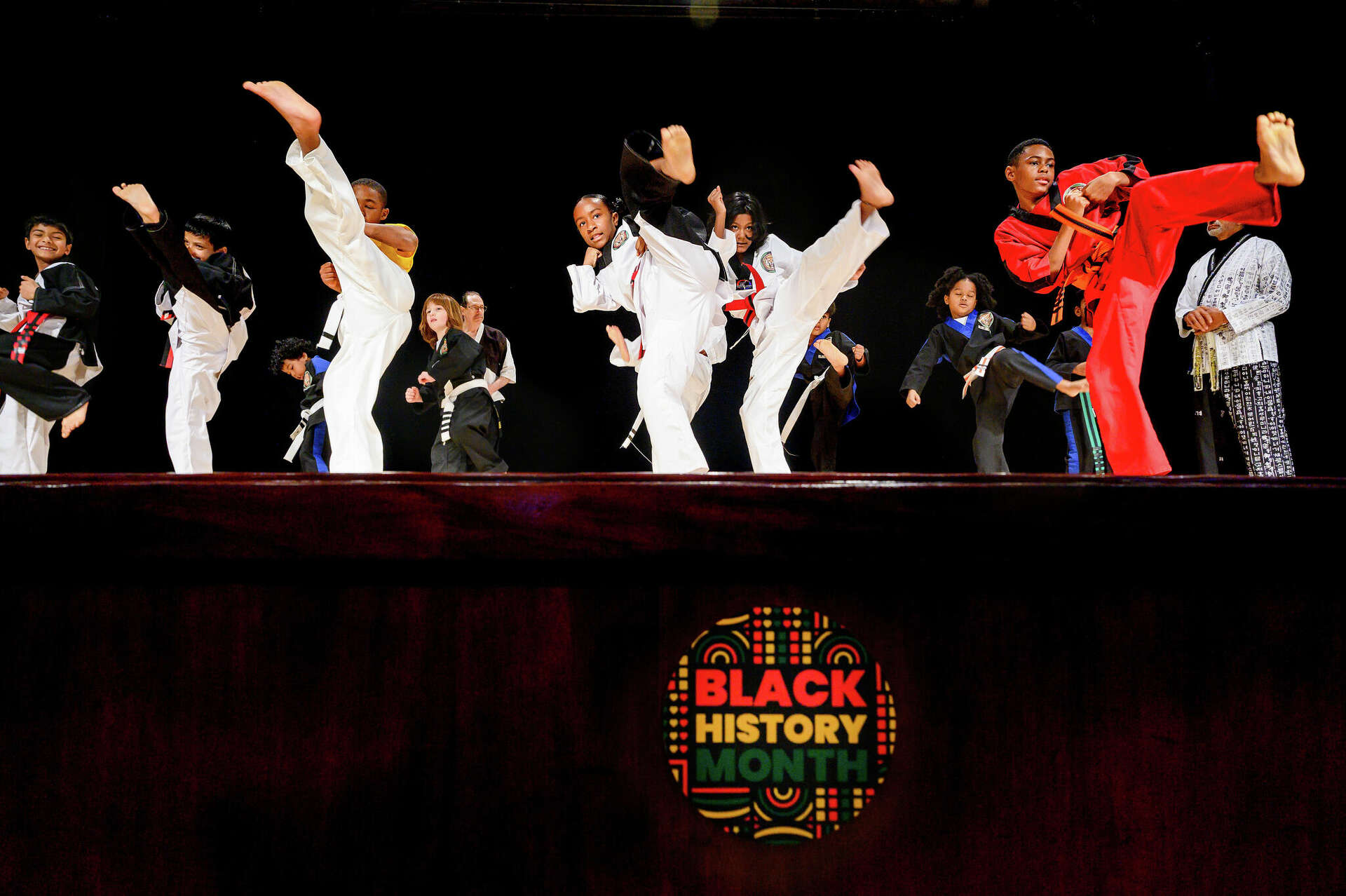 Oakland celebration combines Lunar New Year, Black History Month