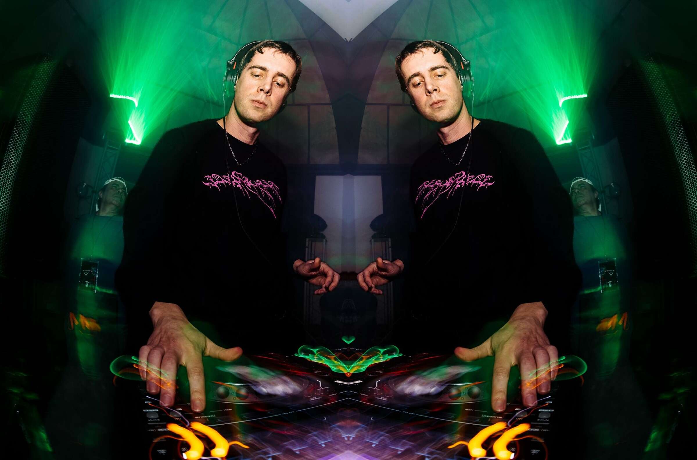 Edm'S Biggest Event: Tomorrowland'S Google Trends Victory - f06pttg
