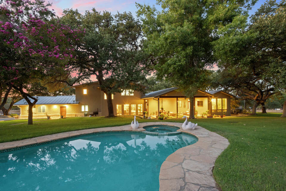 El Cerrito Ranch is for sale for 4.2M in Kendalia