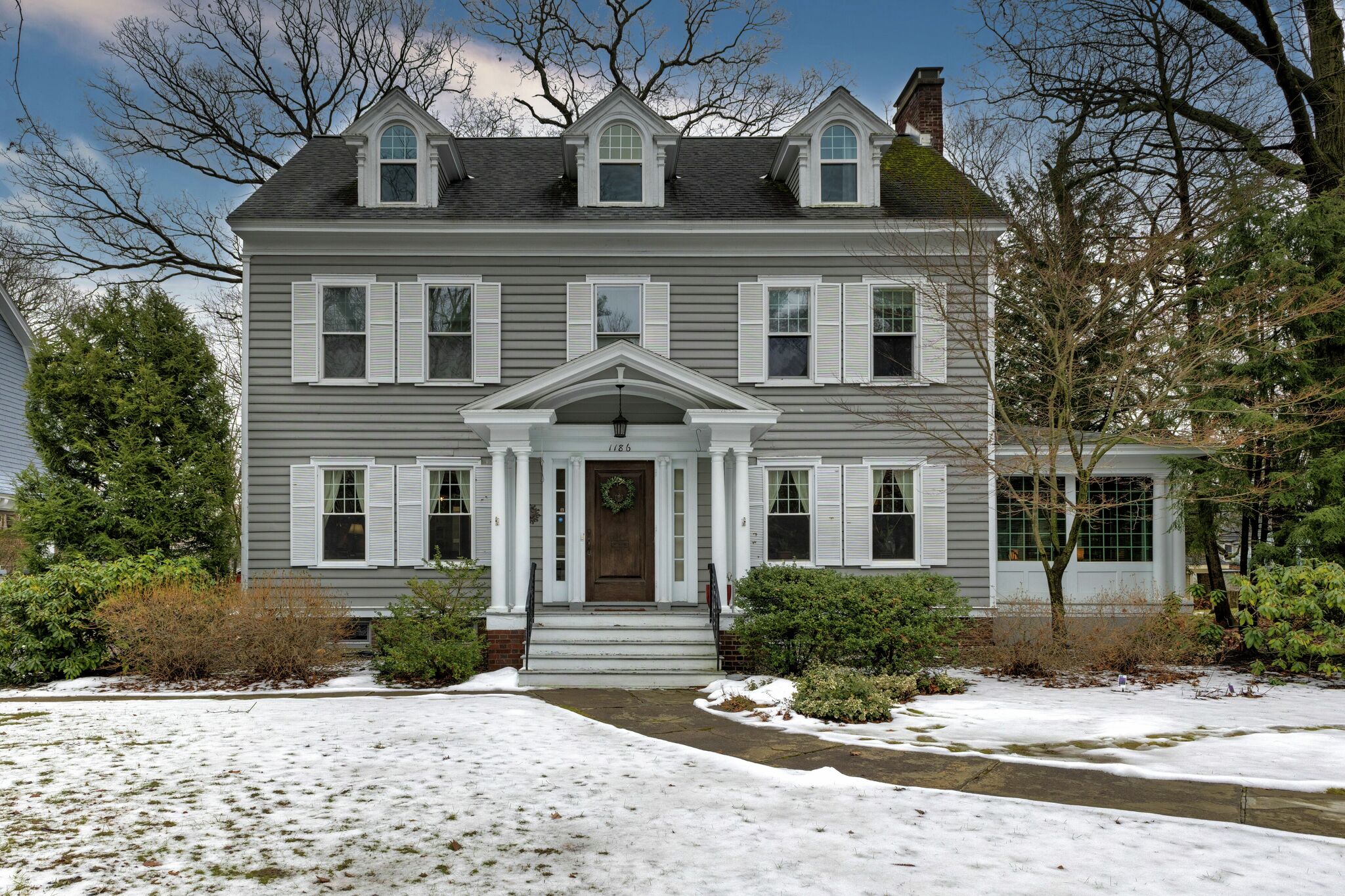Colonial home in Schenectady's GE Realty Plot for sale