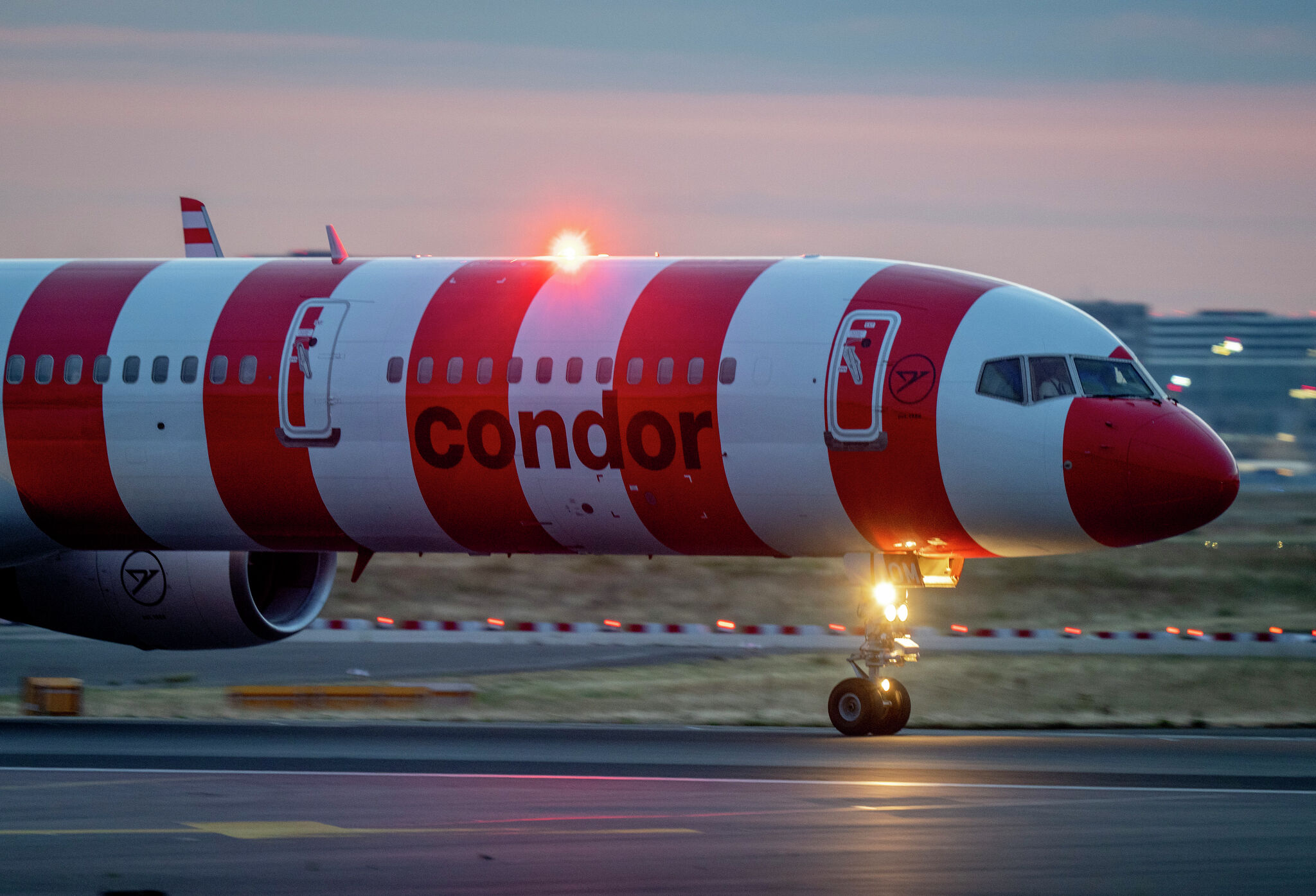 Condor talks up nonstop Frankfurt flight to San Antonio region
