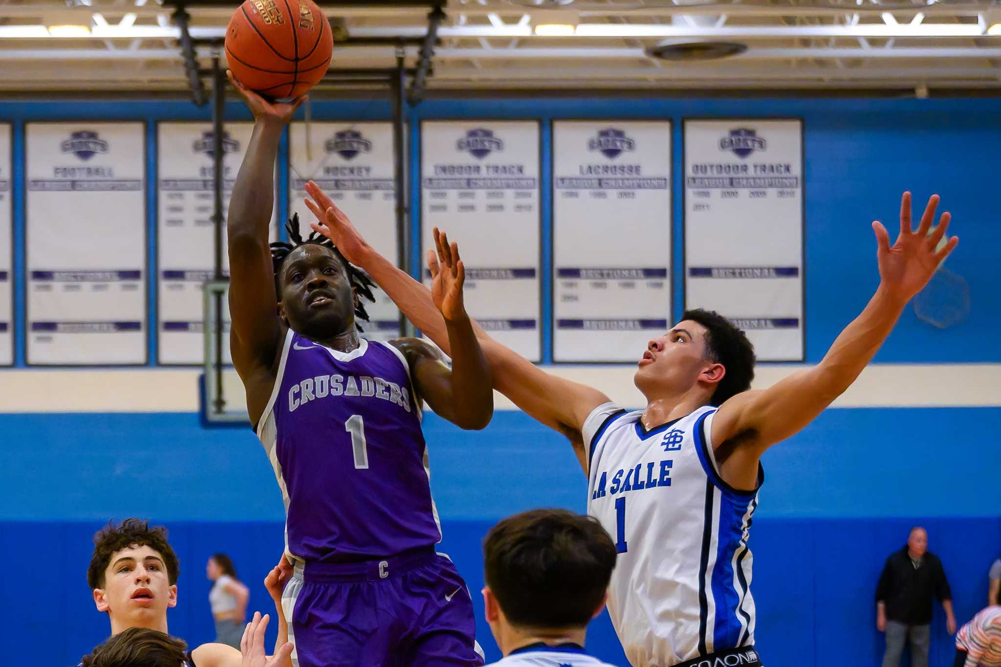 CCHS clinches Colonial Council boys' basketball title