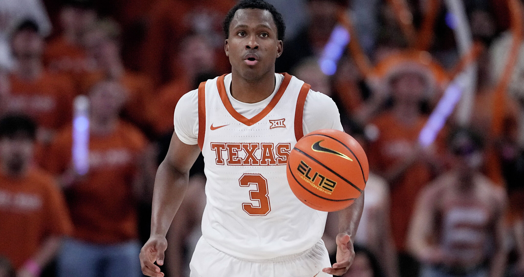 Max Abmas passes Oscar Robertson as Texas thumps West Virginia