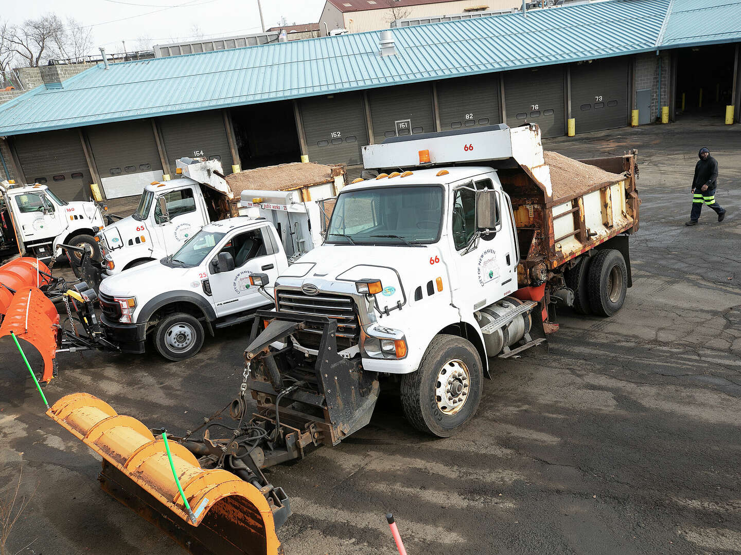 Connecticut school closings announced ahead of winter snowstorm
