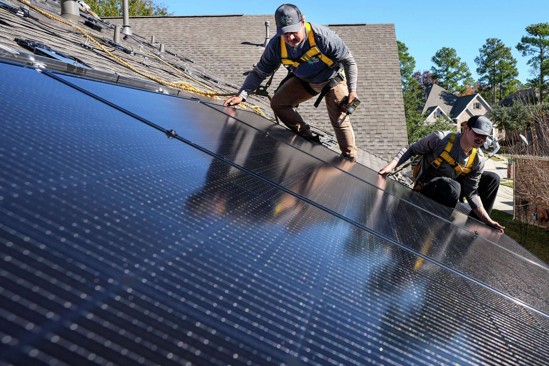 Texas sets record for grid-scale solar power, ranks third in ...