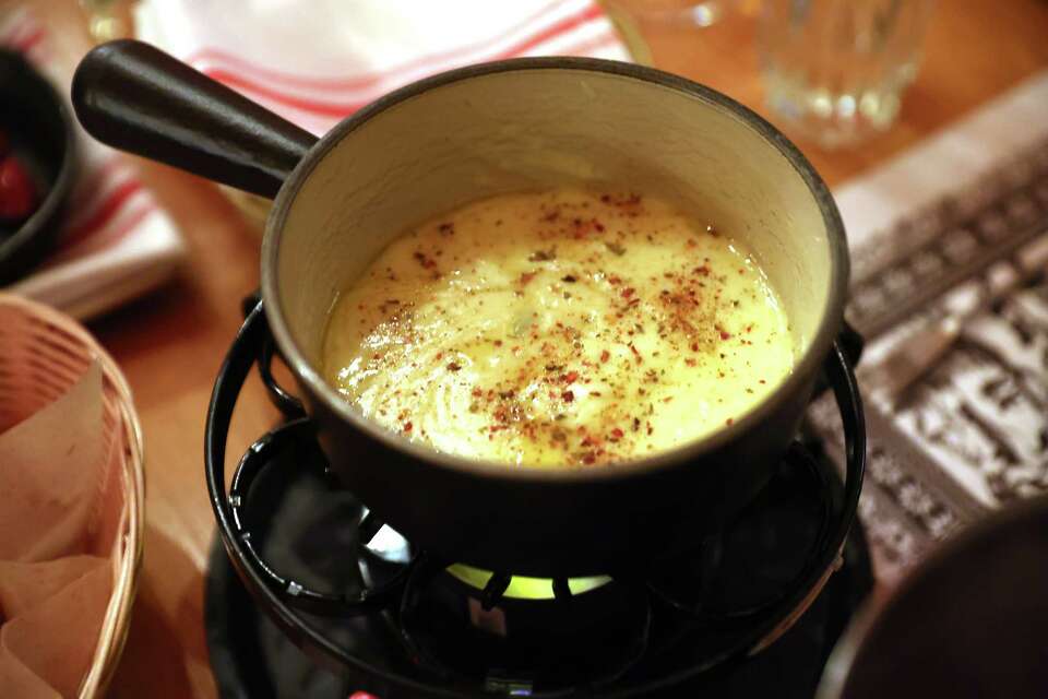 Fondue making Bay Area comeback