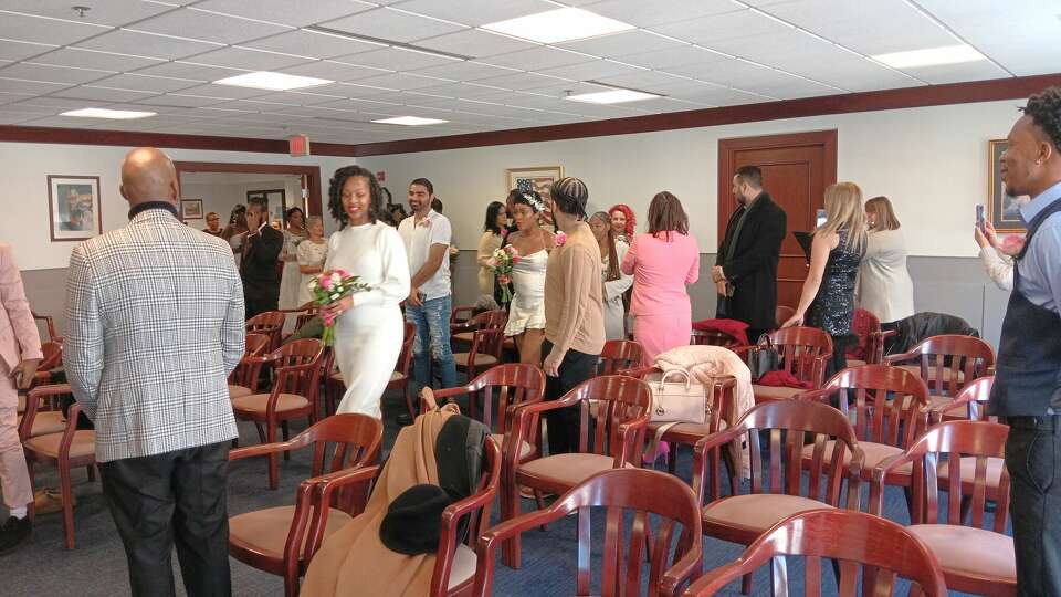 Hartford judge marries couples in a free ceremony on Valentine #39 s Day