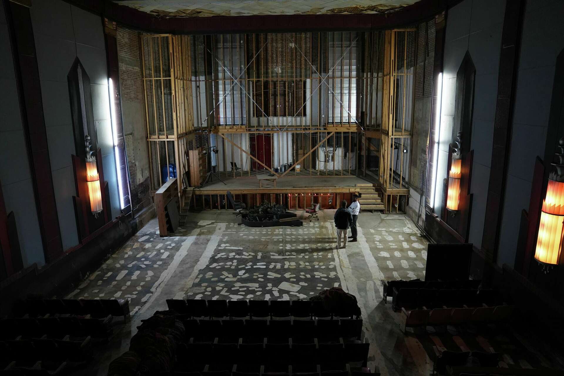 Cole Theater in Rosenberg donated to Fort Bend County