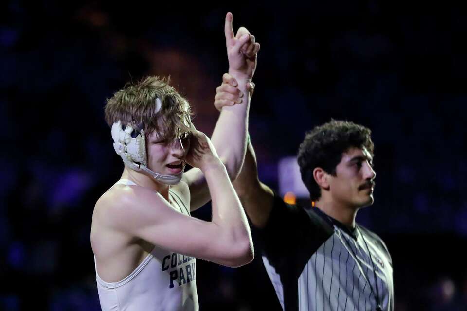 UIL state wrestling Houston area wins 9 championships