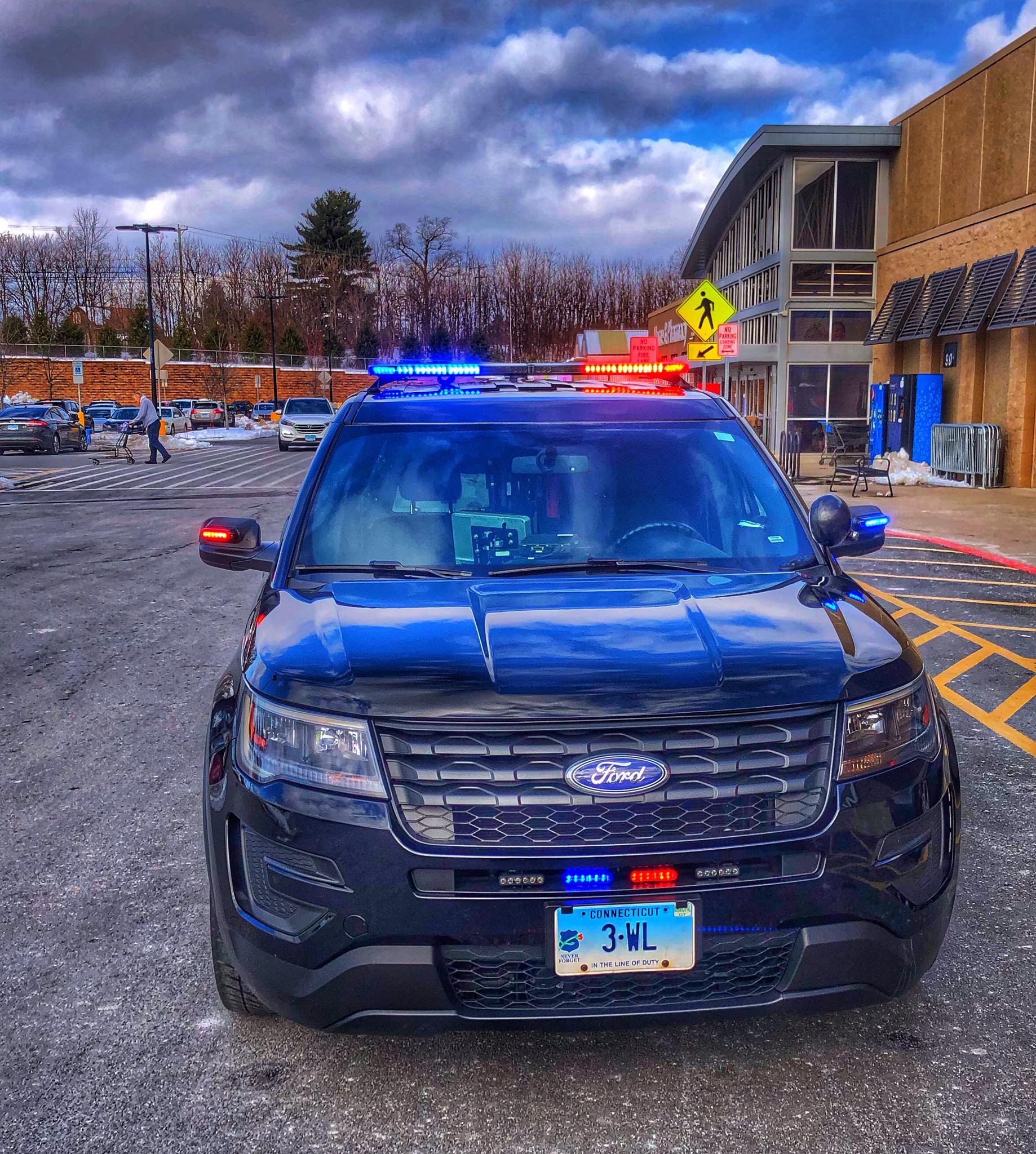 Windsor Locks Police Department - w3bb43n