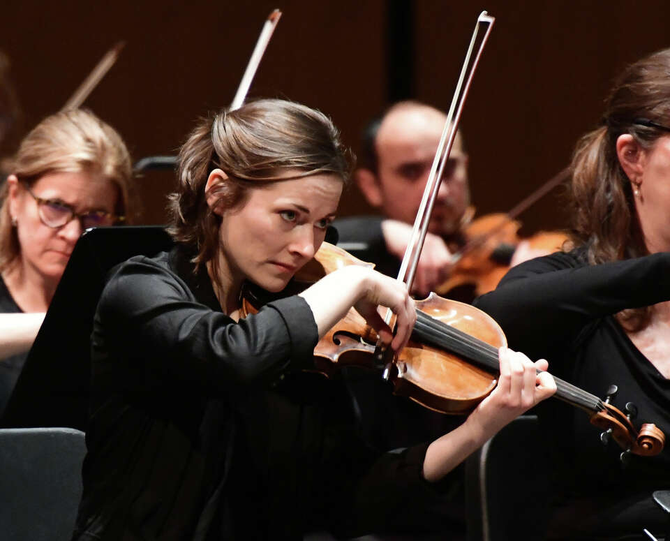 Photos: Greenwich Symphony features renowned concert pianist