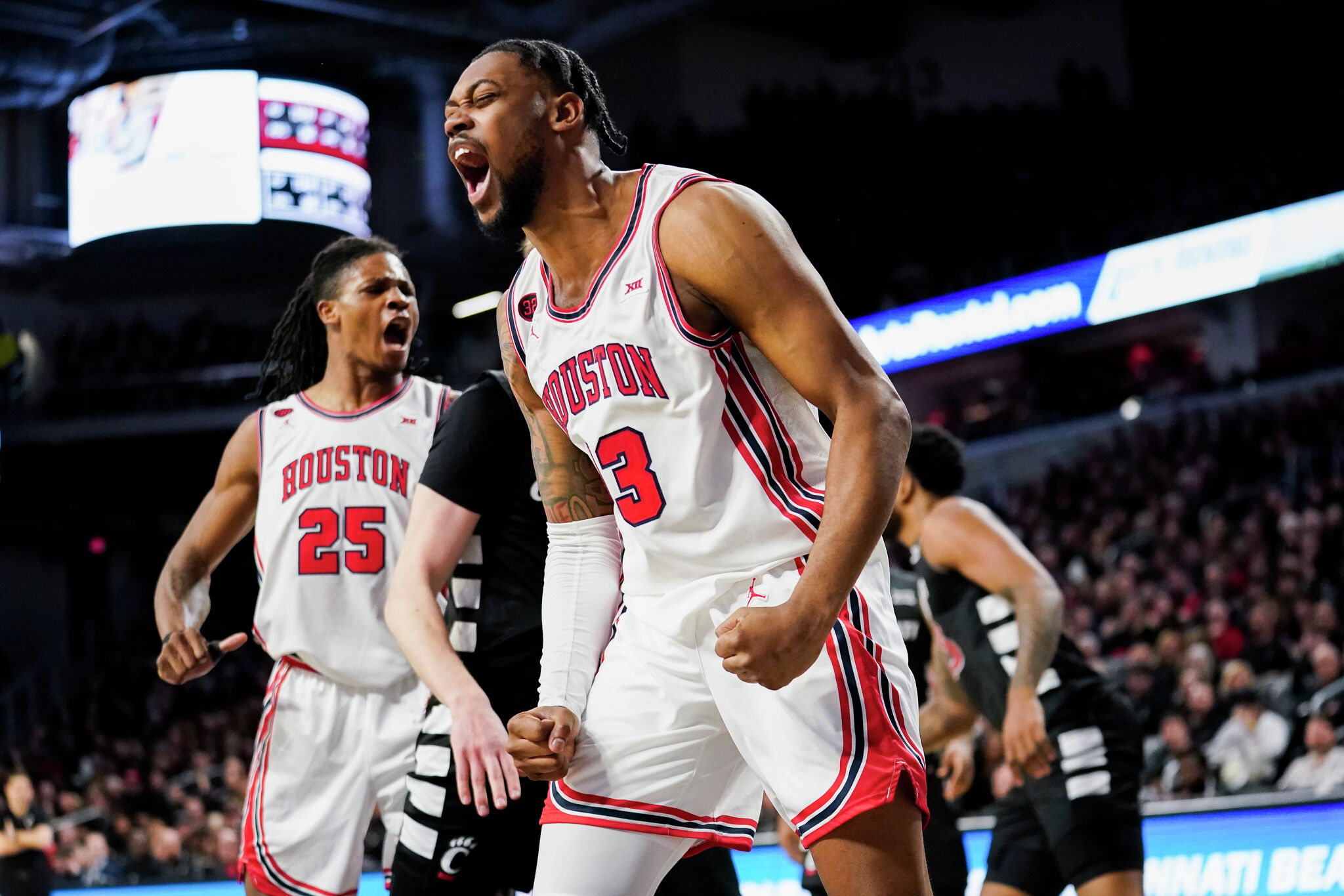 Big 12 standings: Houston alone in 1st after top-10 win