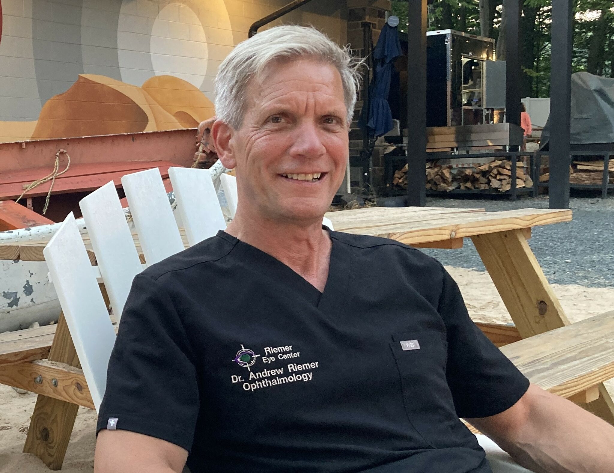 Dr. Riemer purchases Ludington's Chuck Wagon pizzeria