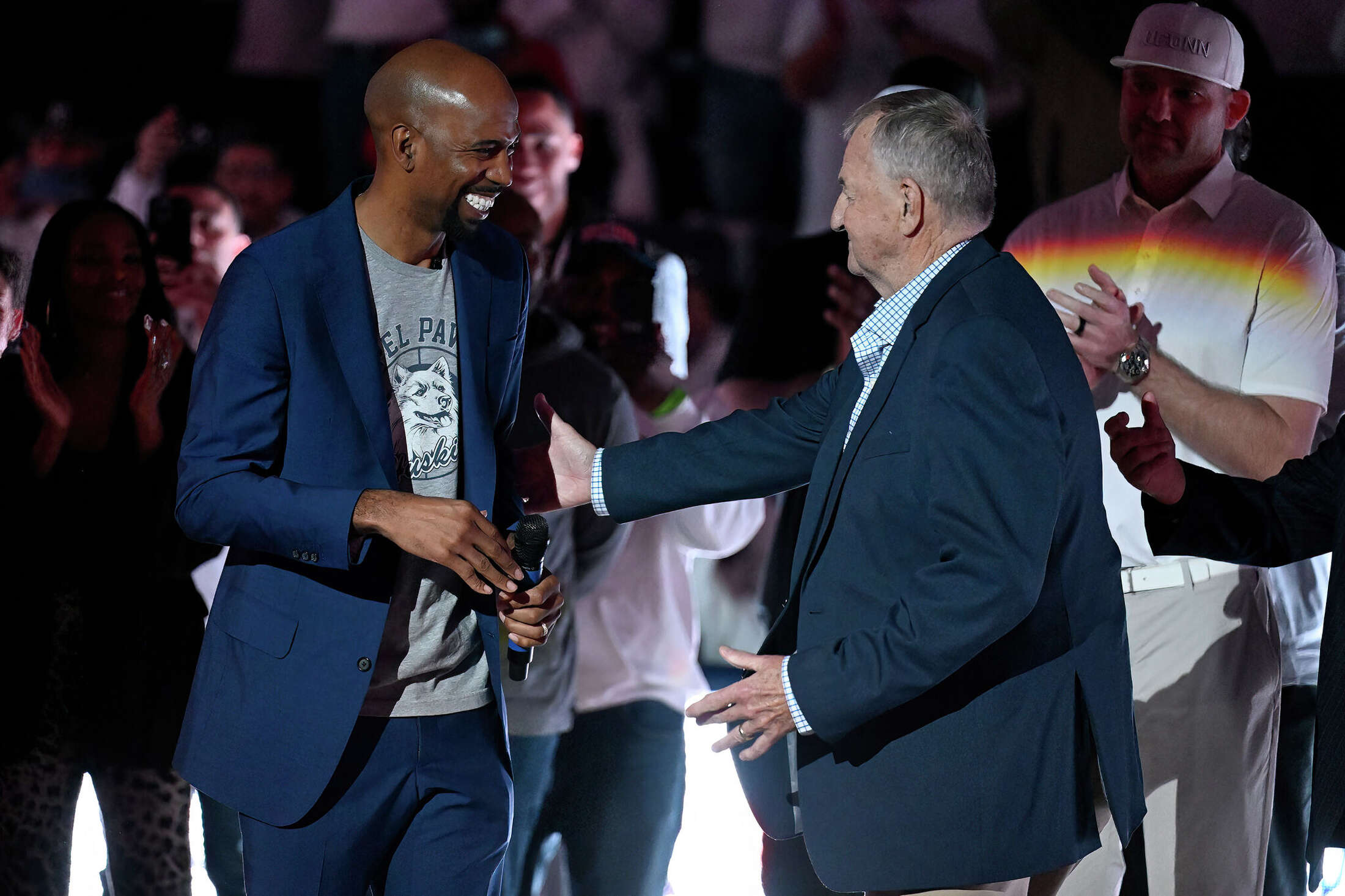 UConn great Richard Hamilton has number retired 'A magic moment'