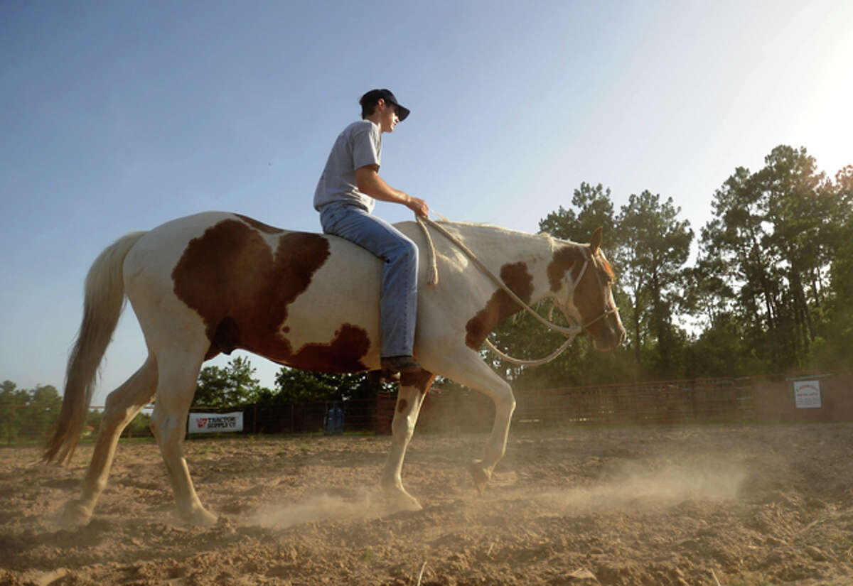 Cody Teel Trains for Bull Riding Finals