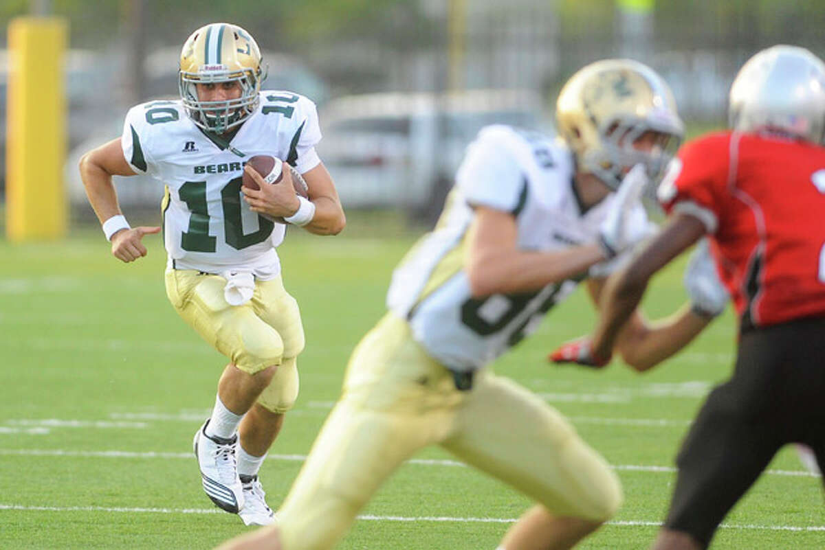 LCM defeats Goose Creek Memorial 2414