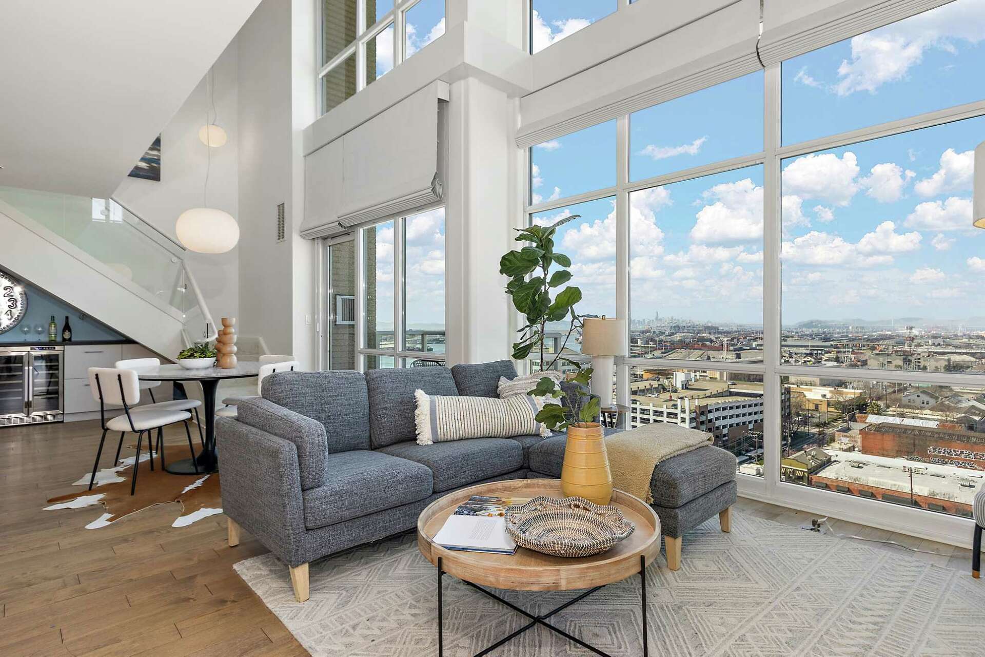 Image showcasing Steph Curry’s former Oakland penthouse for sale