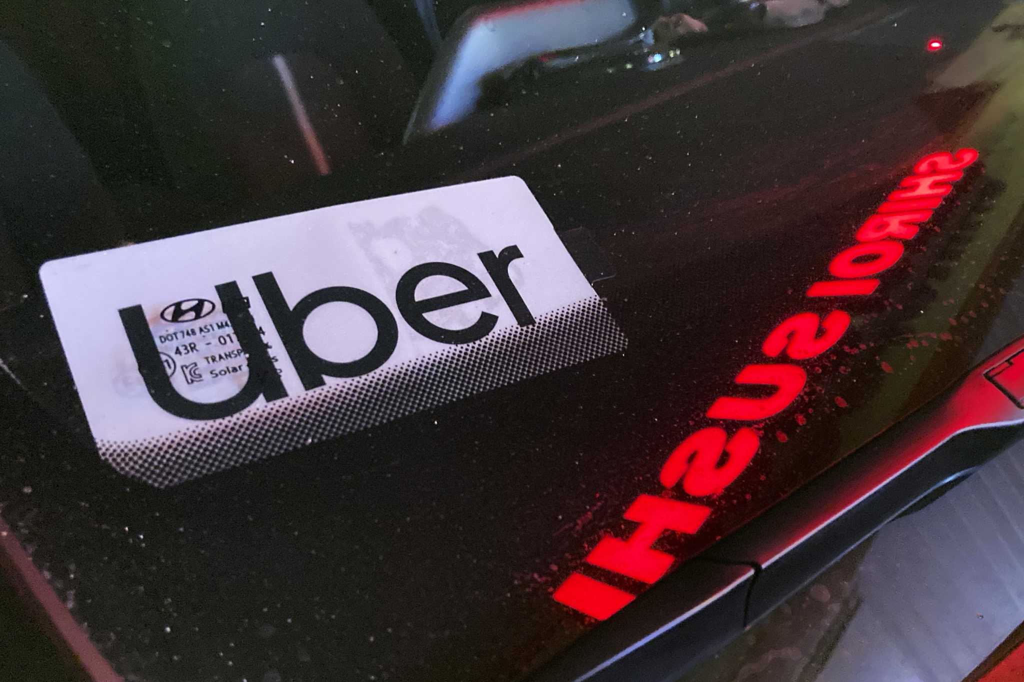 Watch out for fake Uber drivers outside Houston rodeo