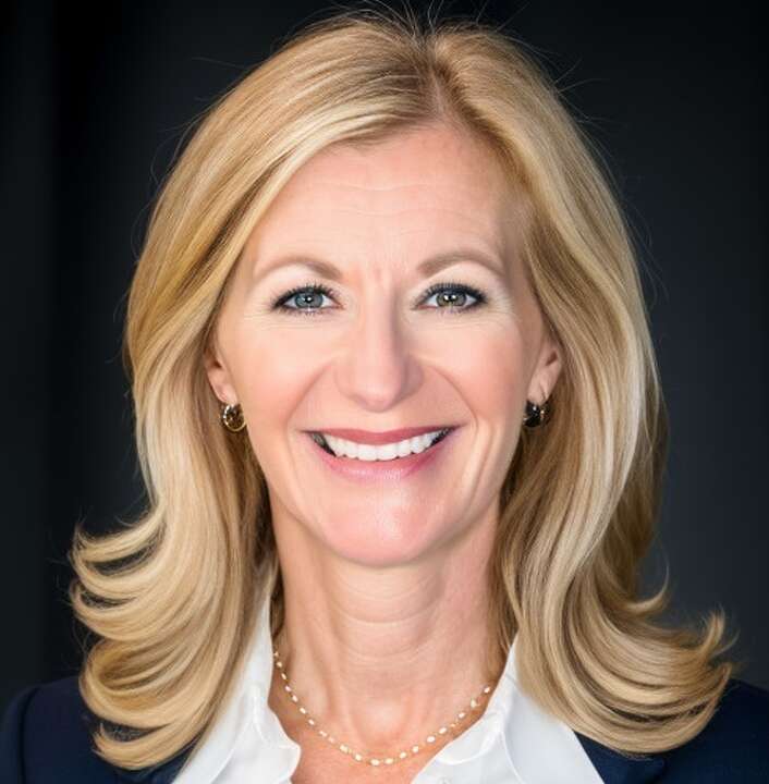 Alton school district appoints Elaine Kane as superintendent