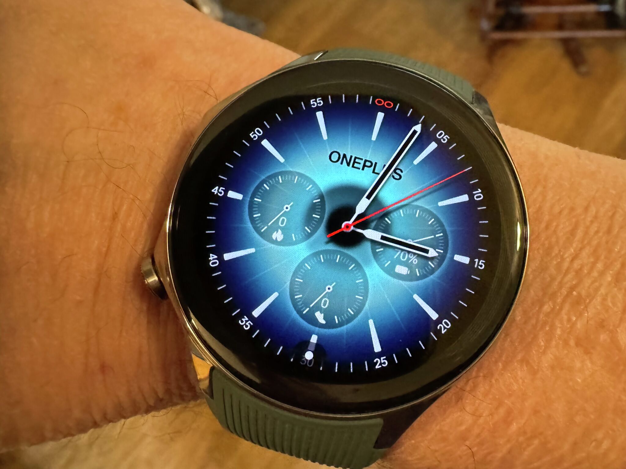 OnePlus Watch 2 has killer battery life but lacks critical features