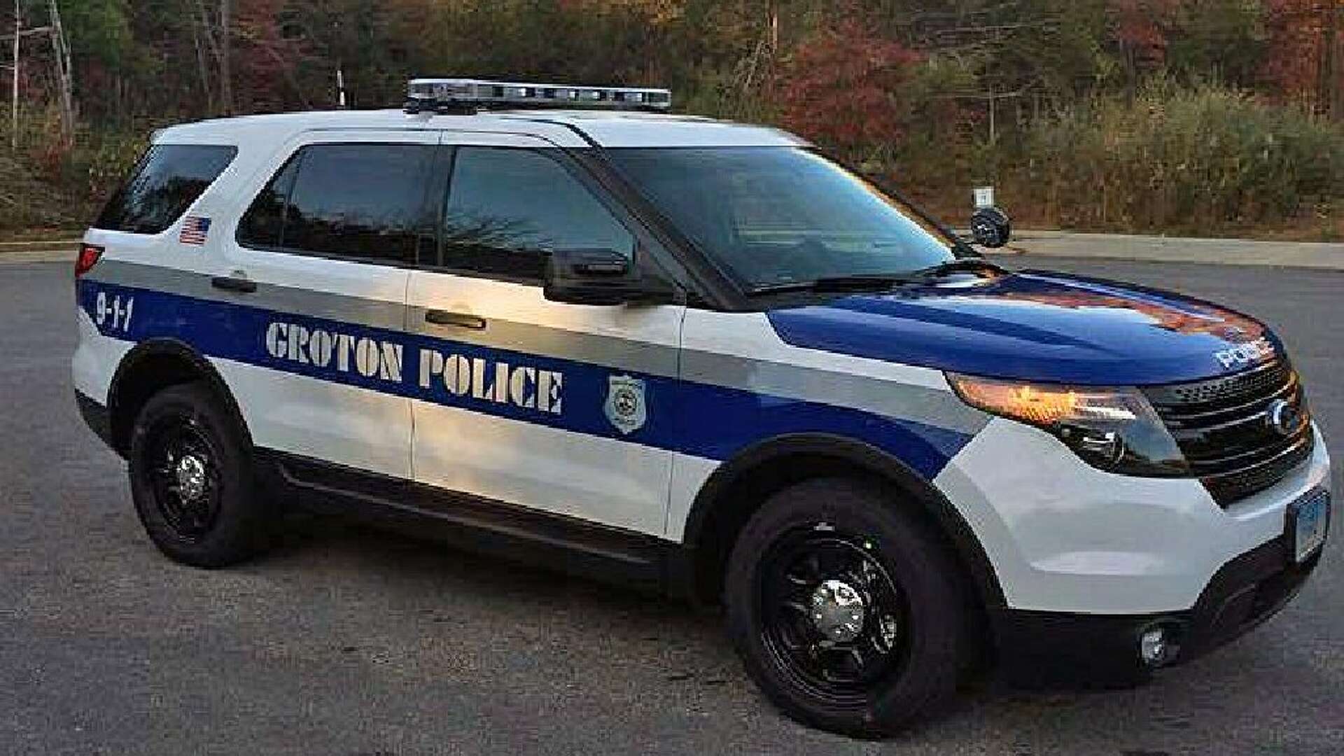 Police: Groton man, 21, killed in motorcycle crash on Fort Hill Road