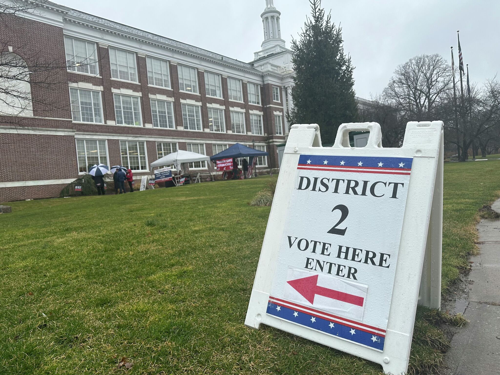 Unofficial results: 'Old guard' Greenwich Republicans win seats