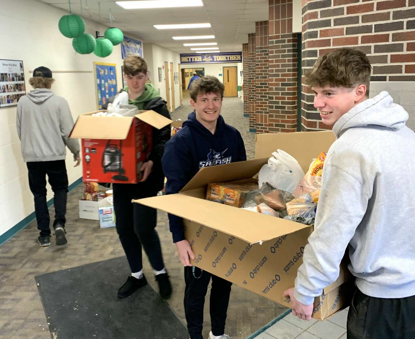 Onekama NHS project nets 1,600 items for food pantry