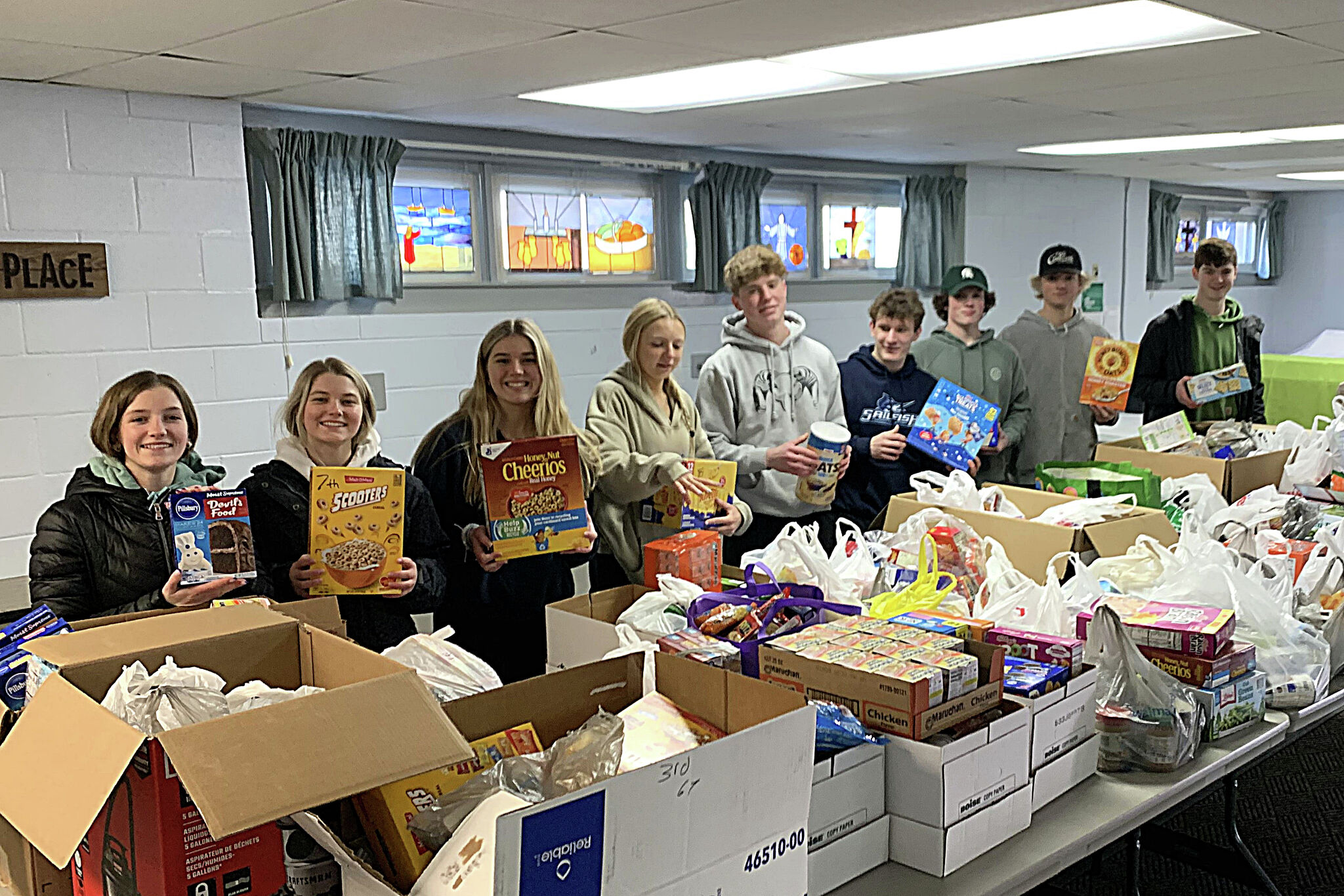 Onekama NHS project nets 1,600 items for food pantry